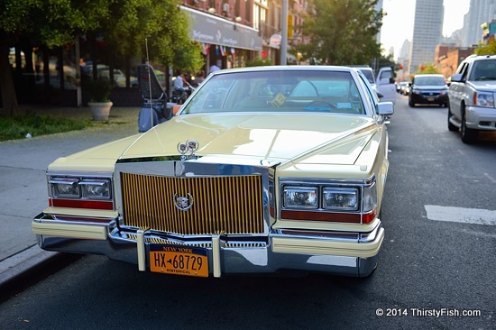 Cadillac Coupe deVille 
